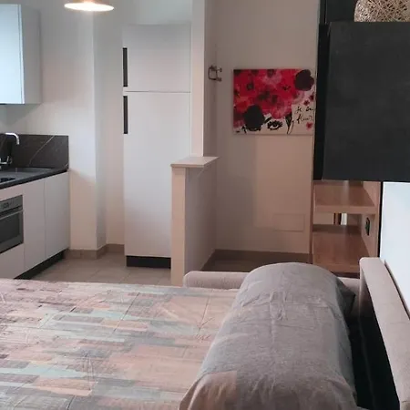 Ultimo Piano Top-floor With Private Garage Lejlighed *